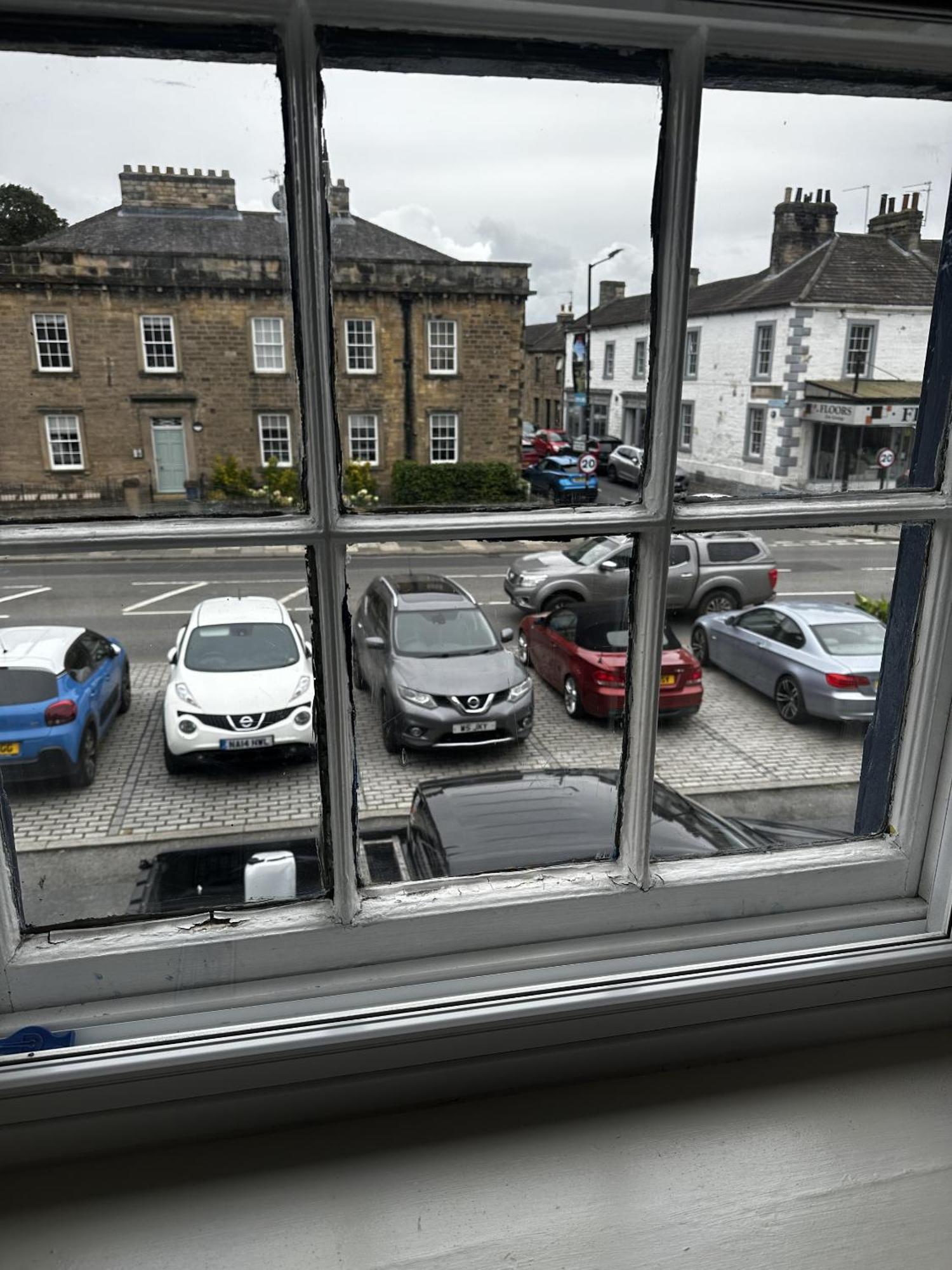 מלון ברנרד קאסל The Cricketers Arms מראה חיצוני תמונה